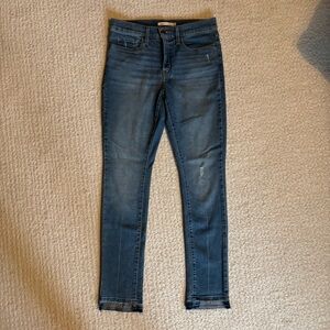 Levi's Women's 311 Shaping Skinny Jeans